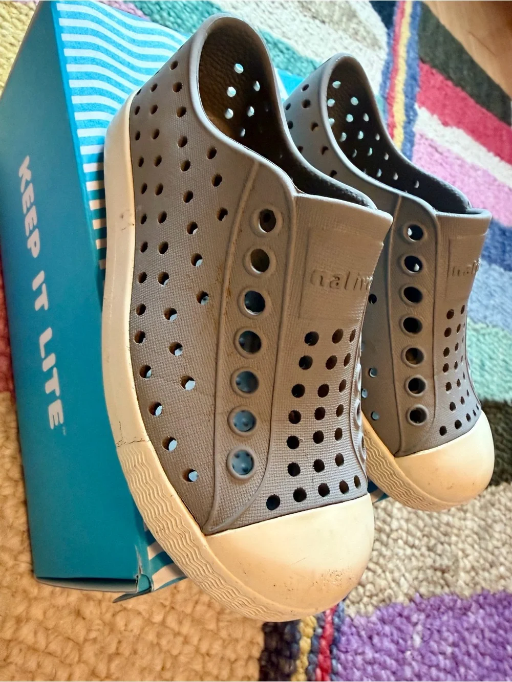 Jefferson Natives in Pigeon Grey C8